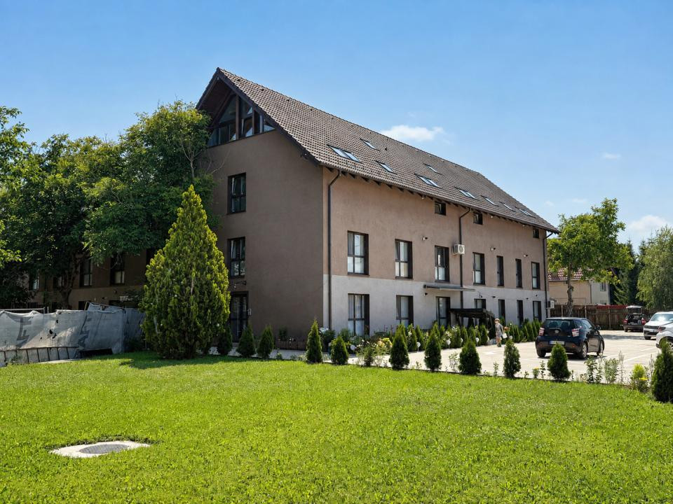 Apartament - 2 camere tip Studio, bloc nou Stupini