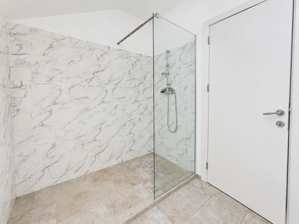Studio - 2 camere în bloc nou  Stupini
