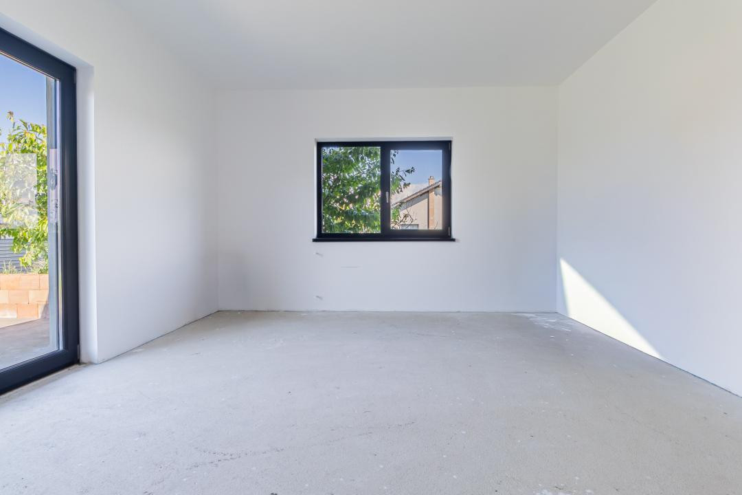 Casa, singur in curte,Sanpetru, Brasov, Comision 0%