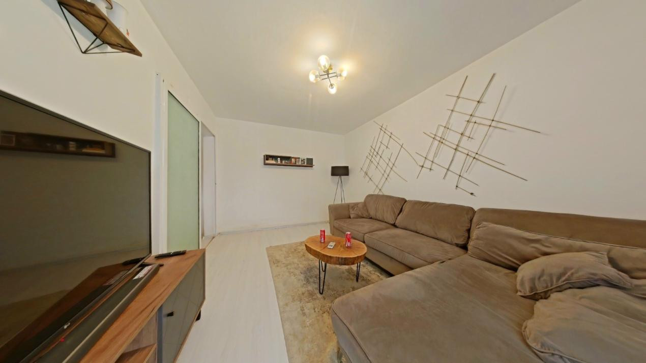 Apartament 3 camere – Bulevardul Griviței (BRASOV)