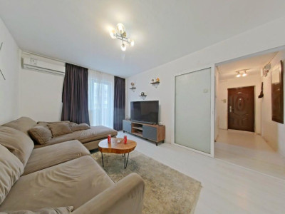 Apartament 3 camere – Bulevardul Griviței (BRASOV)