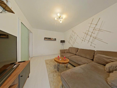 Apartament 3 camere – Bulevardul Griviței (BRASOV)
