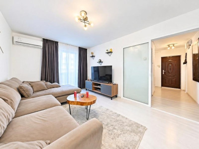 Vânzare apartament cu 3 camere, decomandat, mobilat si utilat - Bld. Griviței