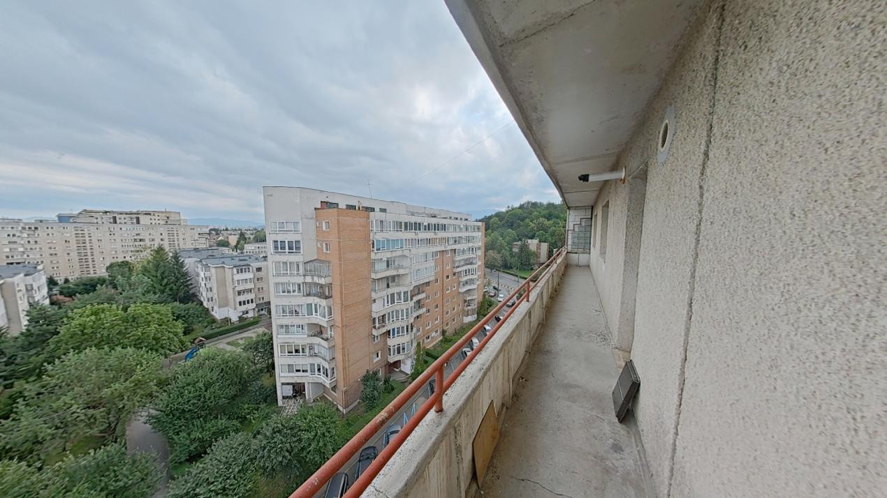 Apartament 3 camere de vânzare – Calea București, Brașov