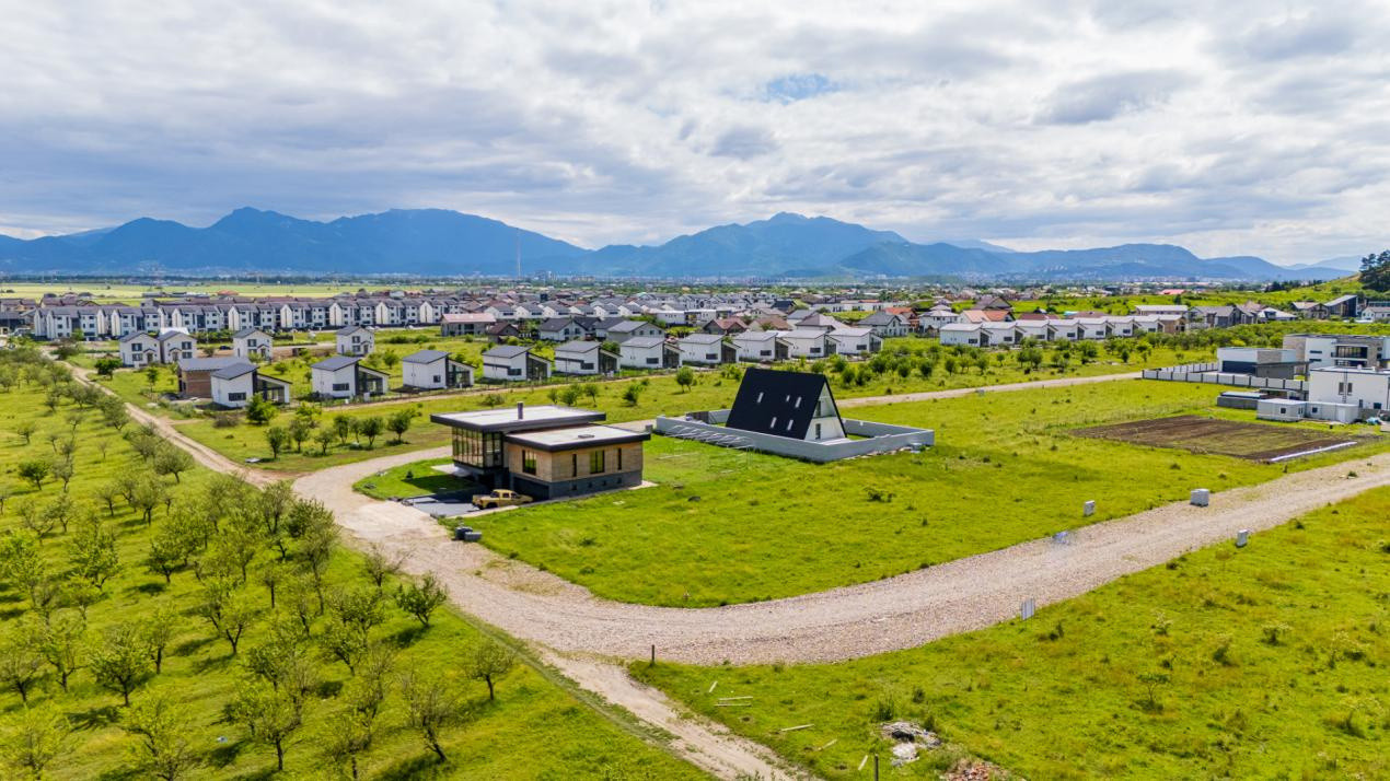 Oportunitate rară |Utilitati | Teren 760mp | PUZ aprobat |Priveliște spre Lempeș