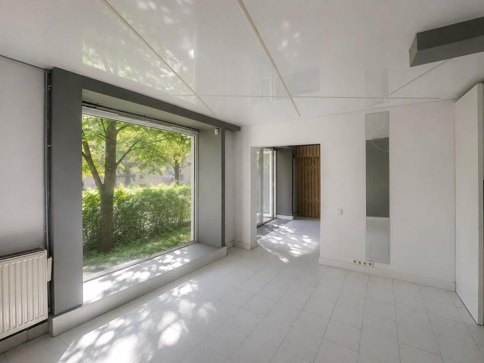SPAȚIU COMERCIAL | 44 MP | SUPRAFAȚĂ VITRATĂ 5 ML | Scriitorilor