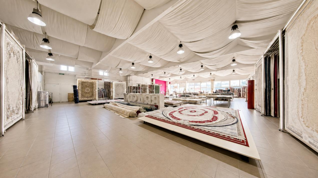 Spațiu comercial 435 mp, open-space