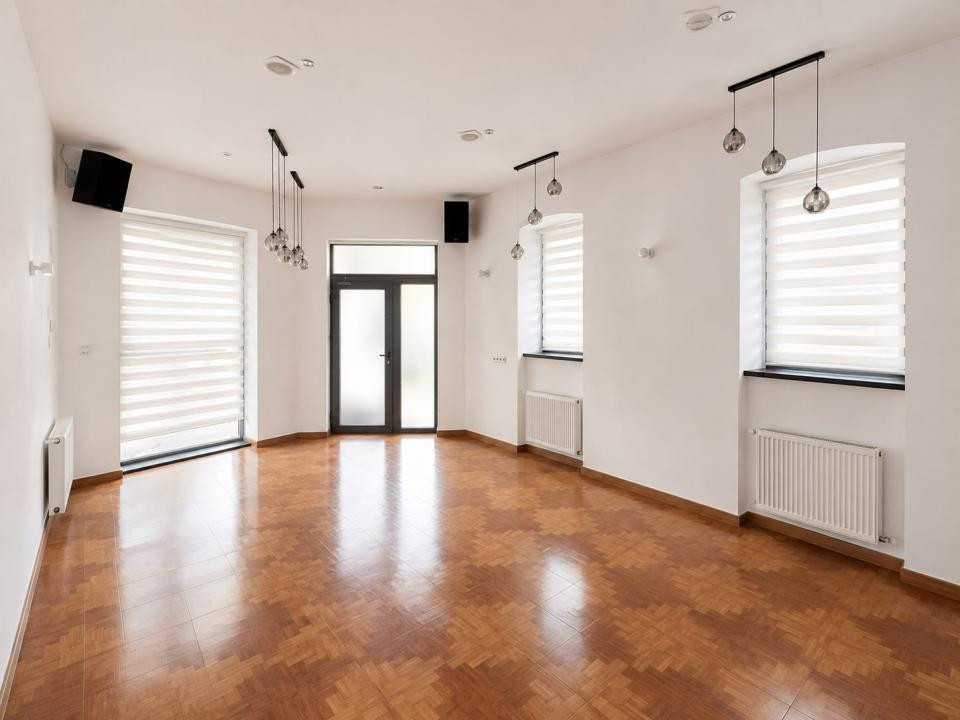 SPAȚIU COMERCIAL | 100 MP | CONFIGURABIL | Zona Centrală