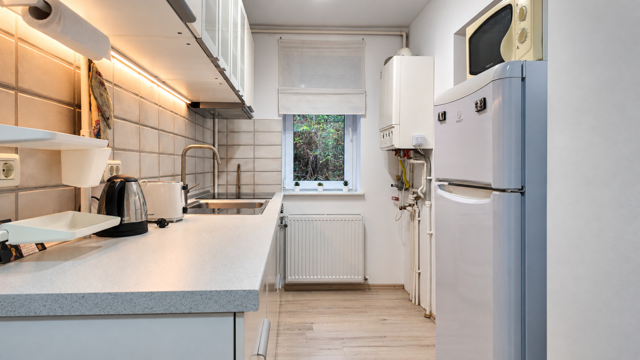 Închiriere apartament 2 camere, pet-friendly - cartierul Brașovul Vechi
