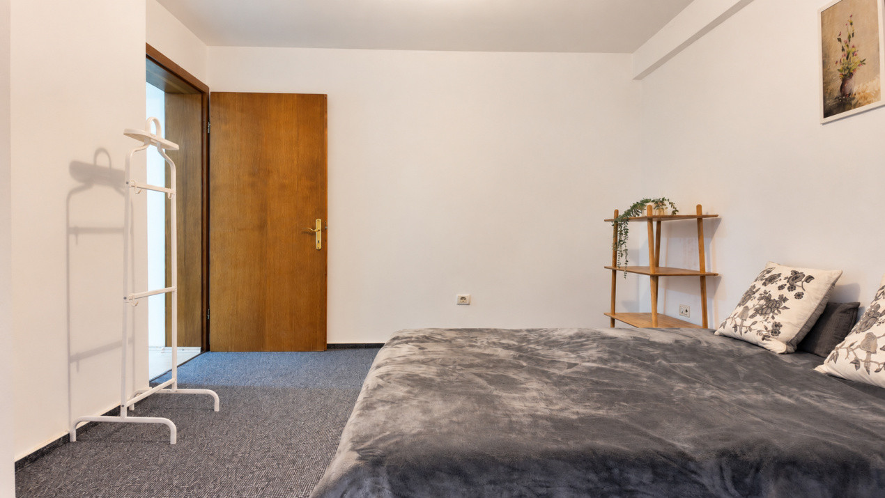 Închiriere apartament 2 camere, pet-friendly - cartierul Brașovul Vechi
