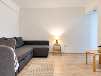 Închiriere apartament 2 camere, mobilat și utilat, în cartierul Brașovul Vechi