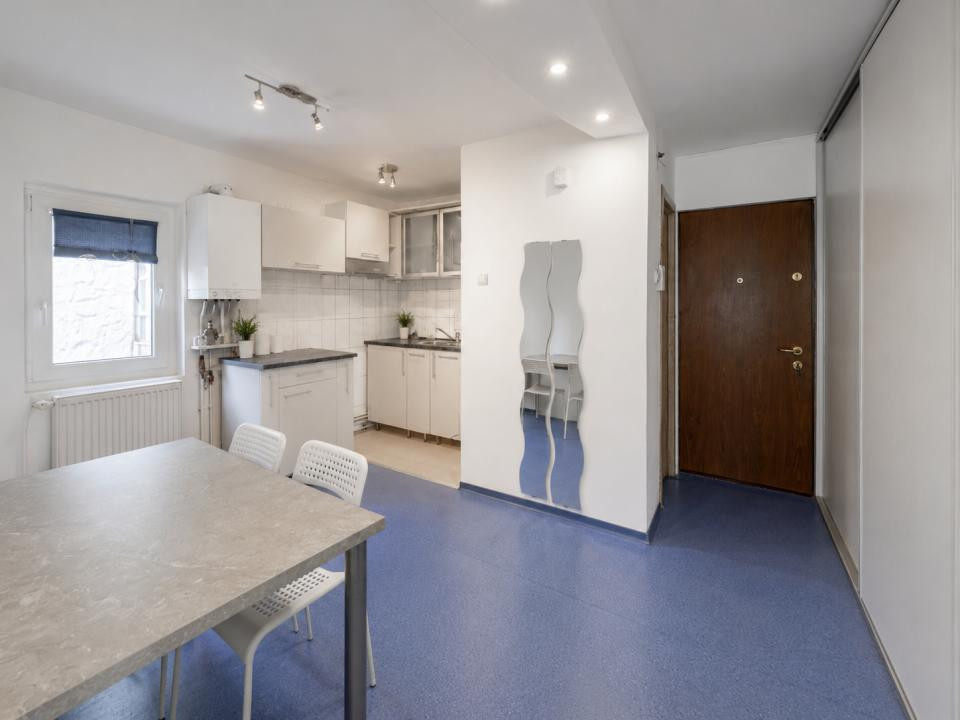 Centrala Proprie*Loc de parcare ADP*Maior Bacila*Renovat*60 mp spatios*Modern