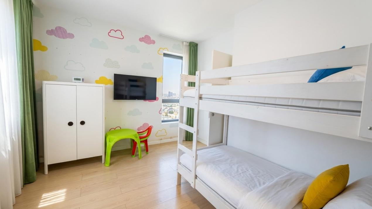 Penthouse pe două niveluri | 119 mp utili + terasă 35 mp | Maurer Residence