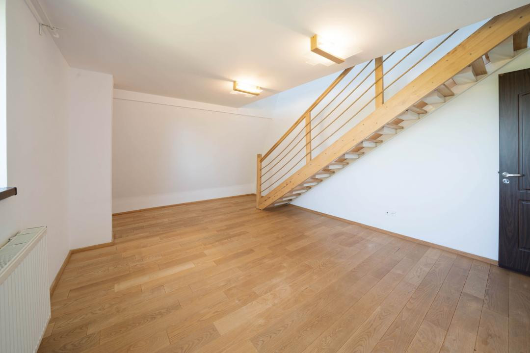Vila individuala P+1+M*700 mp teren*337 mp construiti*Sectorul 1*Drumul Lapus