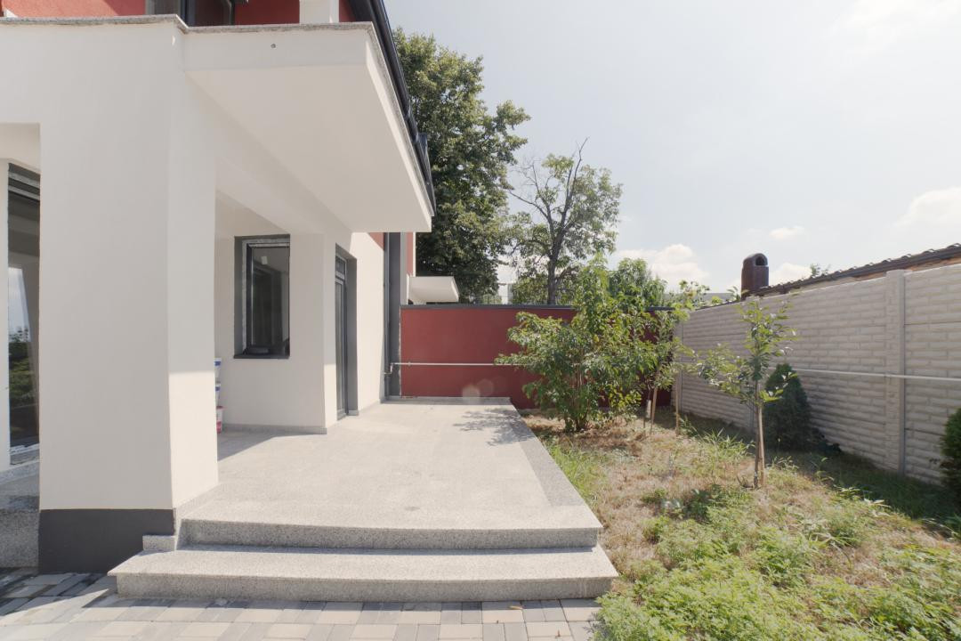 Casa noua la curte, liniste cu Bucurestiul la indemana, in Chitila