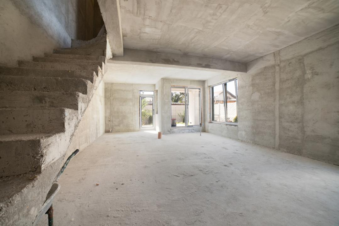 Casa noua la curte, liniste cu Bucurestiul la indemana, in Chitila