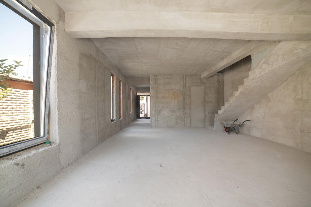 Casa noua la curte, liniste cu Bucurestiul la indemana, in Chitila