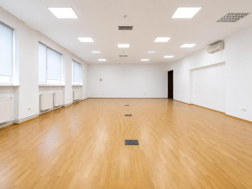 SPAȚIU BIROURI | 112 MP | OPEN-SPACE | ETAJ 1 | Zonă Centrală