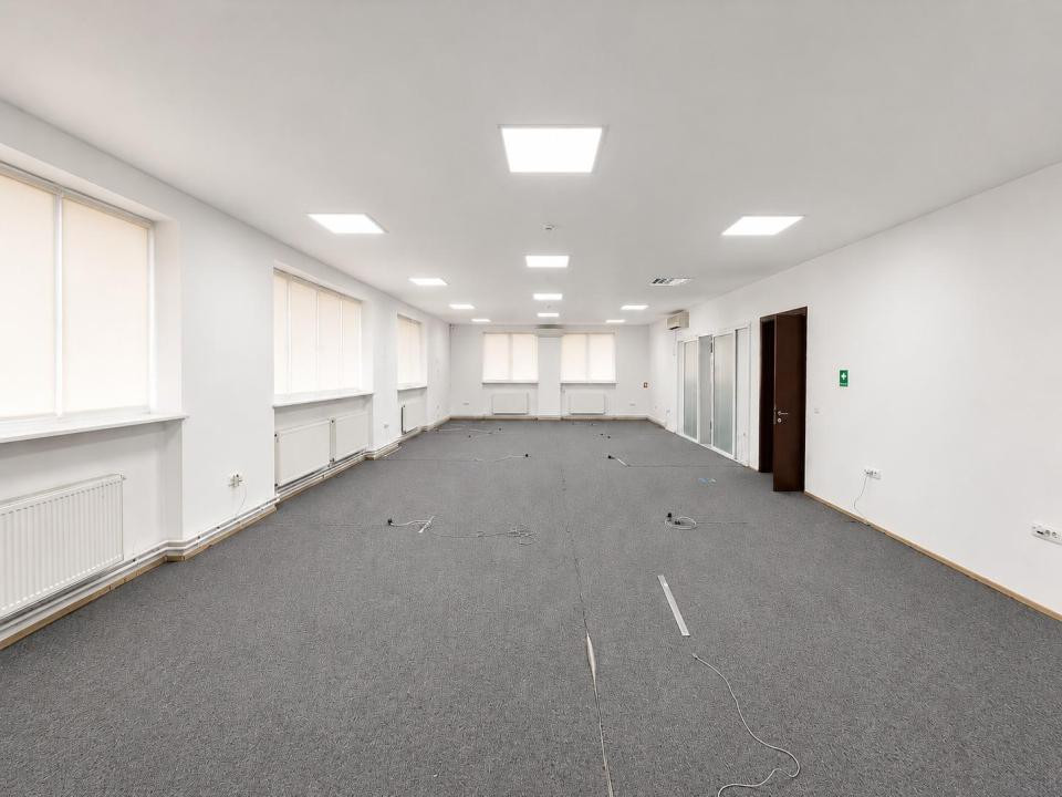 SPAȚIU BIROURI | 237 MP | CONFIGURAȚIE MIXTĂ | ETAJ 1 | Zonă Centrală