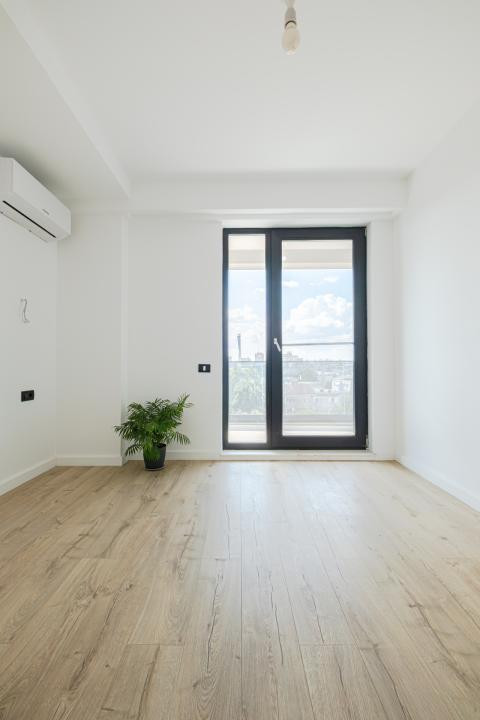 Apartament 2 camere | Bloc nou | Terasă 12,4 mp | Vedere Port și Far