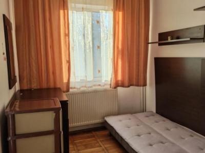 Apartament 3 camere de închiriat — zona B-dul Gării