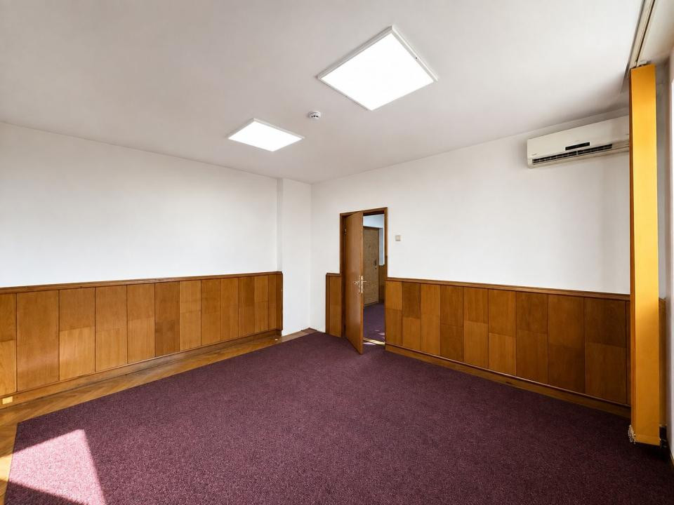 SPAȚIU BIROURI | 53 MP | 3 BIROURI | PARTER | ZONĂ CENTRALĂ