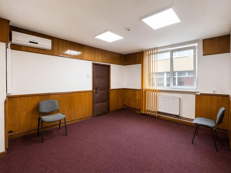 SPAȚIU BIROURI | 53 MP | 3 BIROURI | PARTER | ZONĂ CENTRALĂ