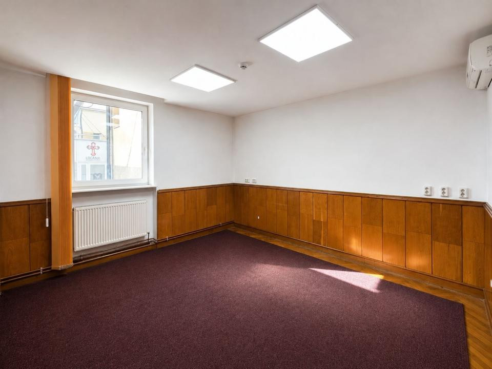 SPAȚIU BIROURI | 53 MP | 3 BIROURI | PARTER | ZONĂ CENTRALĂ