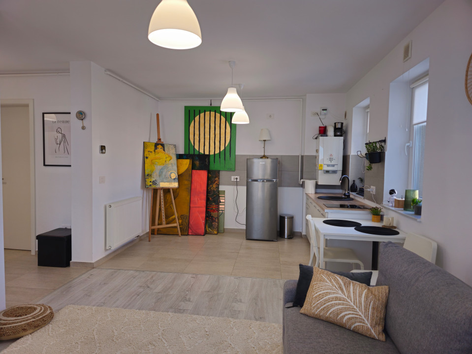 Inchiriere studio modern si complet mobilat, zona Tractorul