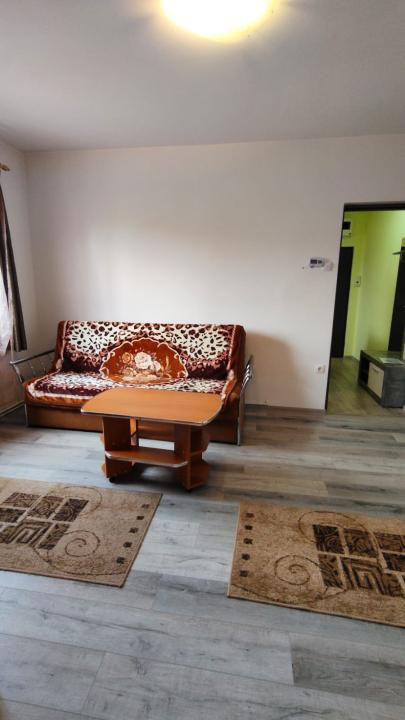 APARTAMENT DE INCHIRIAT 2 CAM.