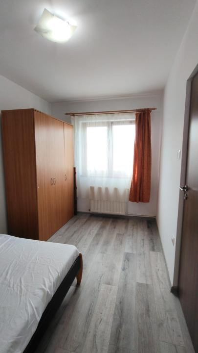 APARTAMENT DE INCHIRIAT 2 CAM.