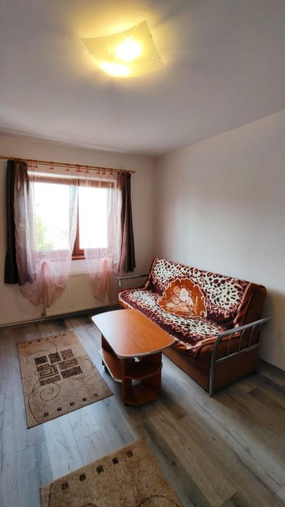 APARTAMENT DE INCHIRIAT 2 CAM.