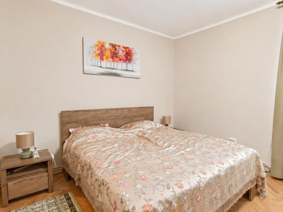 Închiriere apartament 2 camere, mobilat și utilat, Central Brasov