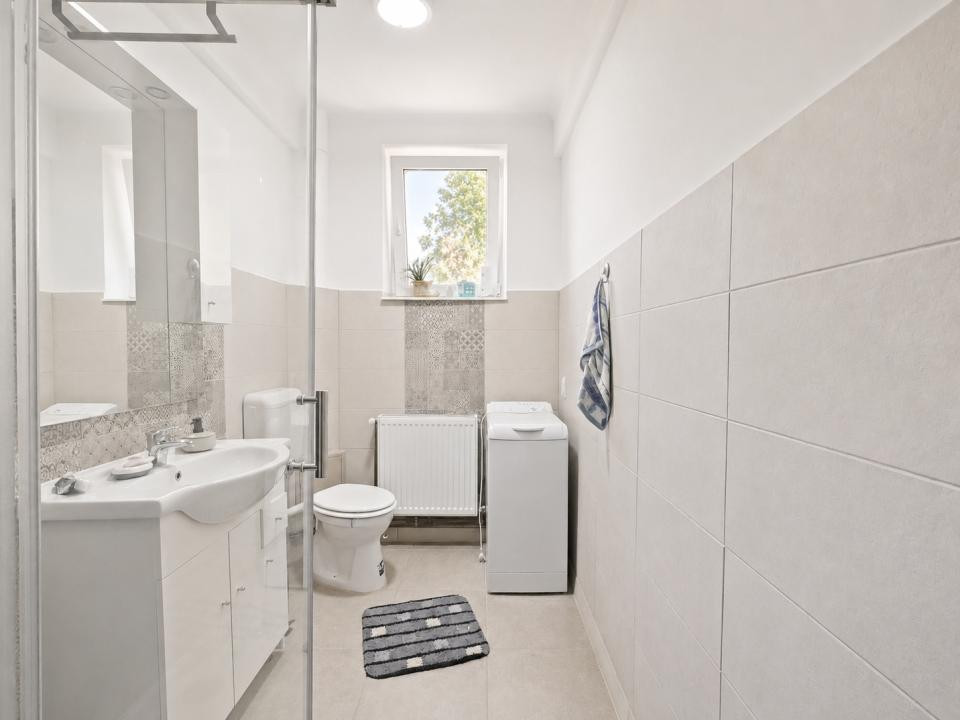 Închiriere apartament 2 camere, mobilat și utilat, Central Brasov