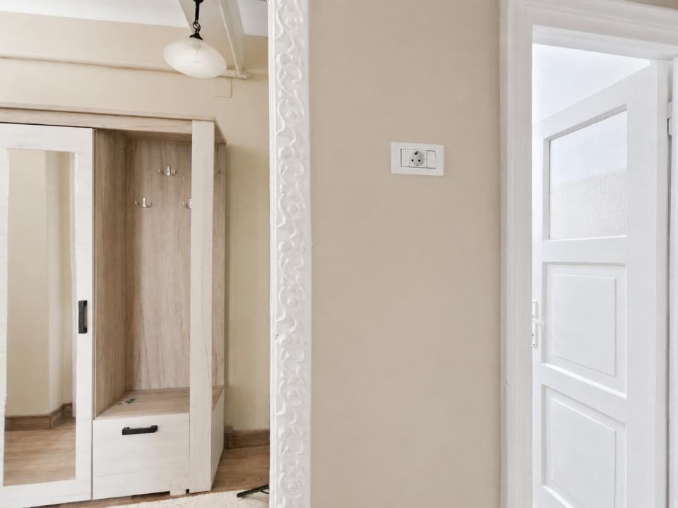 Închiriere apartament 2 camere, mobilat și utilat, Central Brasov
