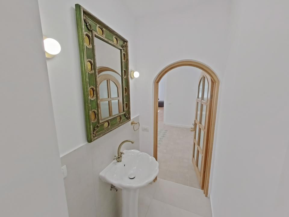 Închiriere apartament 2 camere, mobilat și utilat, Central Brasov