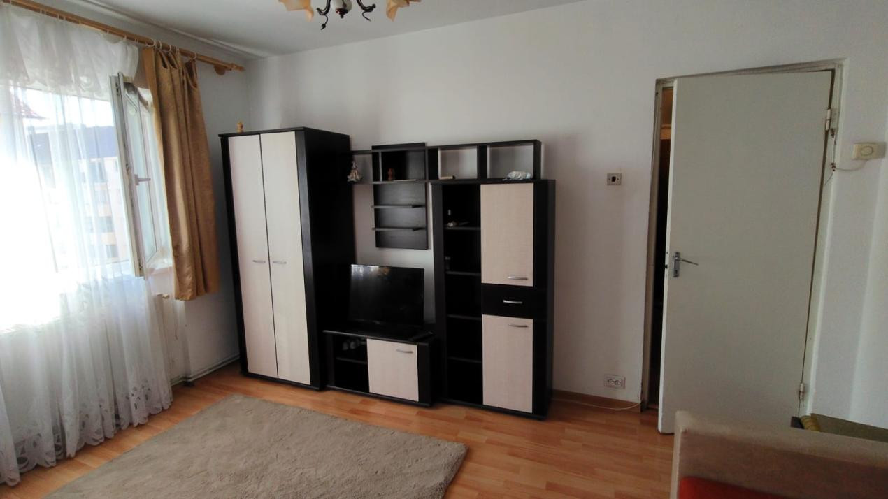 Apartament de Inchiriat 2 camere, Calea Cisnadiei
