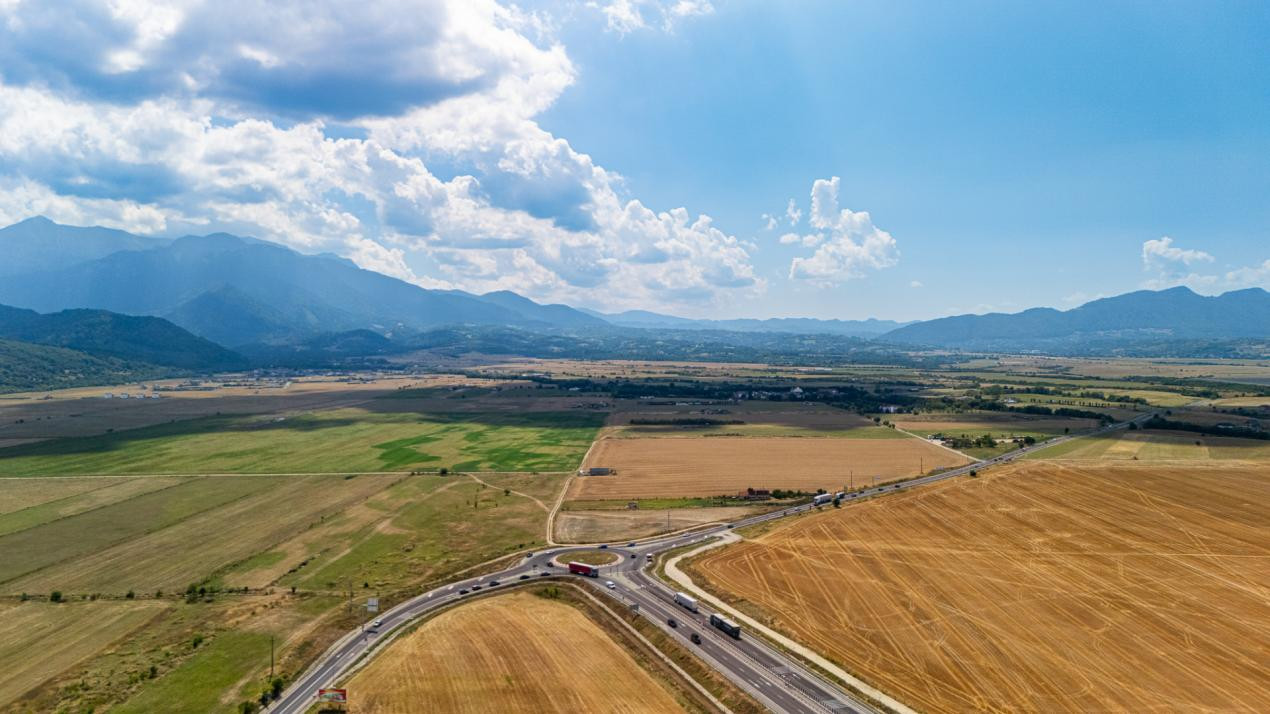 Teren intravilan 786 mp | Toate utilitățile | Studiu de fezabilitate | Râșnov