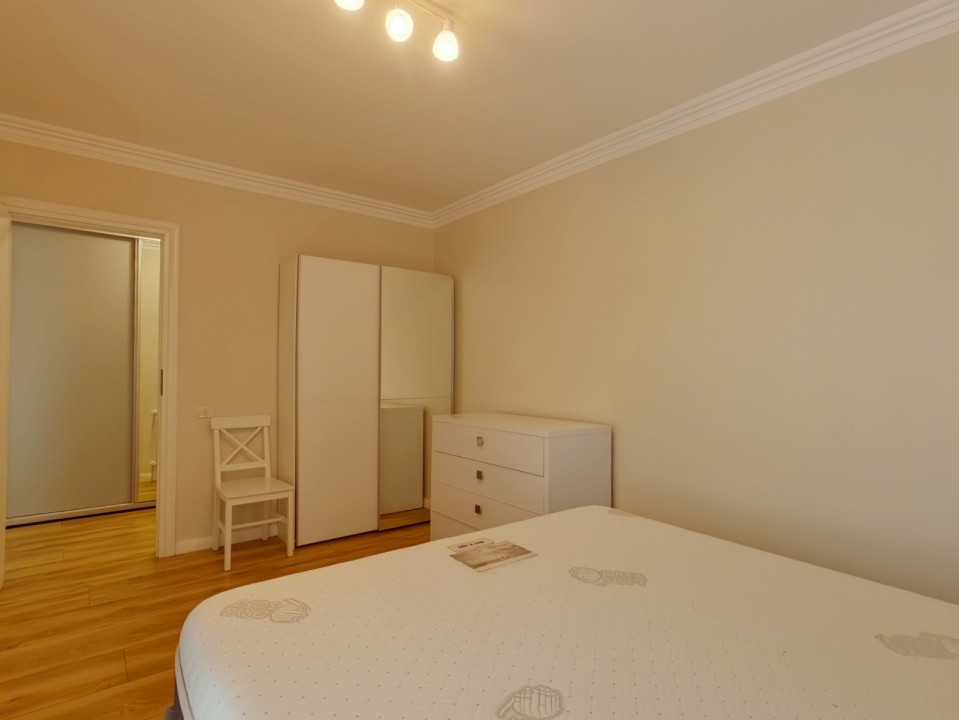 Apartament cu 2 camere, modern și complet mobilat, în zona Tractorul.