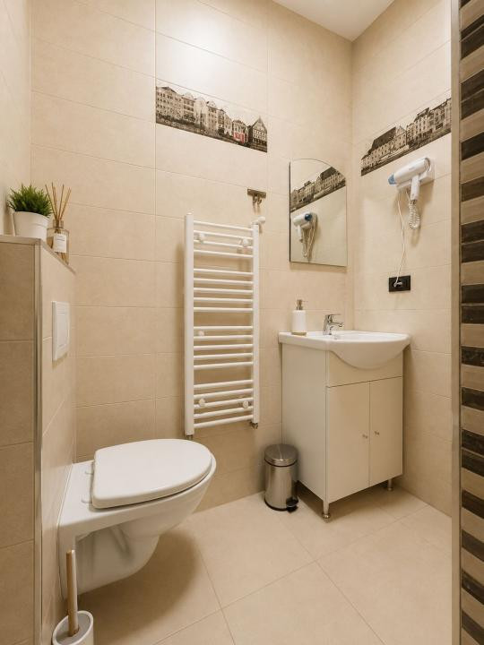 SPAȚIU CAZARE | 5 STUDIOURI | 140 MP | MOBILAT & UTILAT | CENTRUL ISTORIC