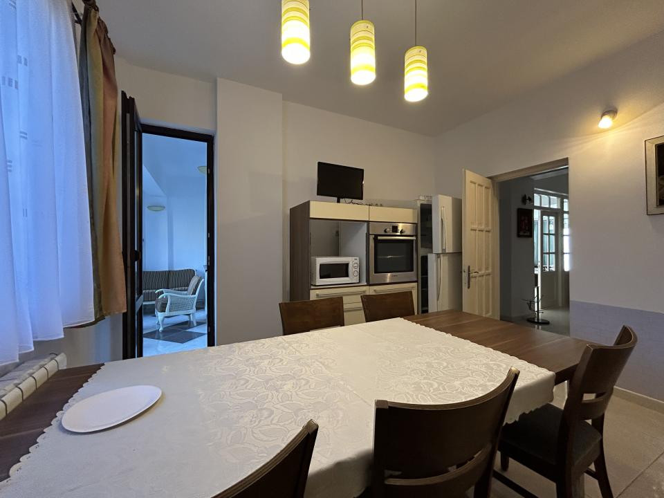 Apartament spațios de închiriat – 140 mp | Etaj 1 | Garaj & pivniță
