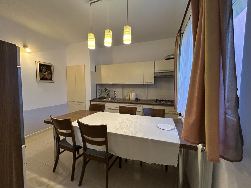 Apartament spațios de închiriat – 140 mp | Etaj 1 | Garaj & pivniță