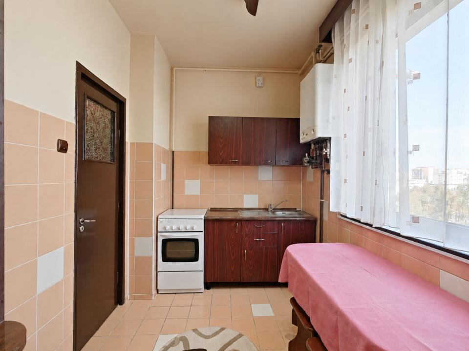 Vânzare apartament cu 2 camere, decomandat, mobilat și utilat - Bld. Griviței