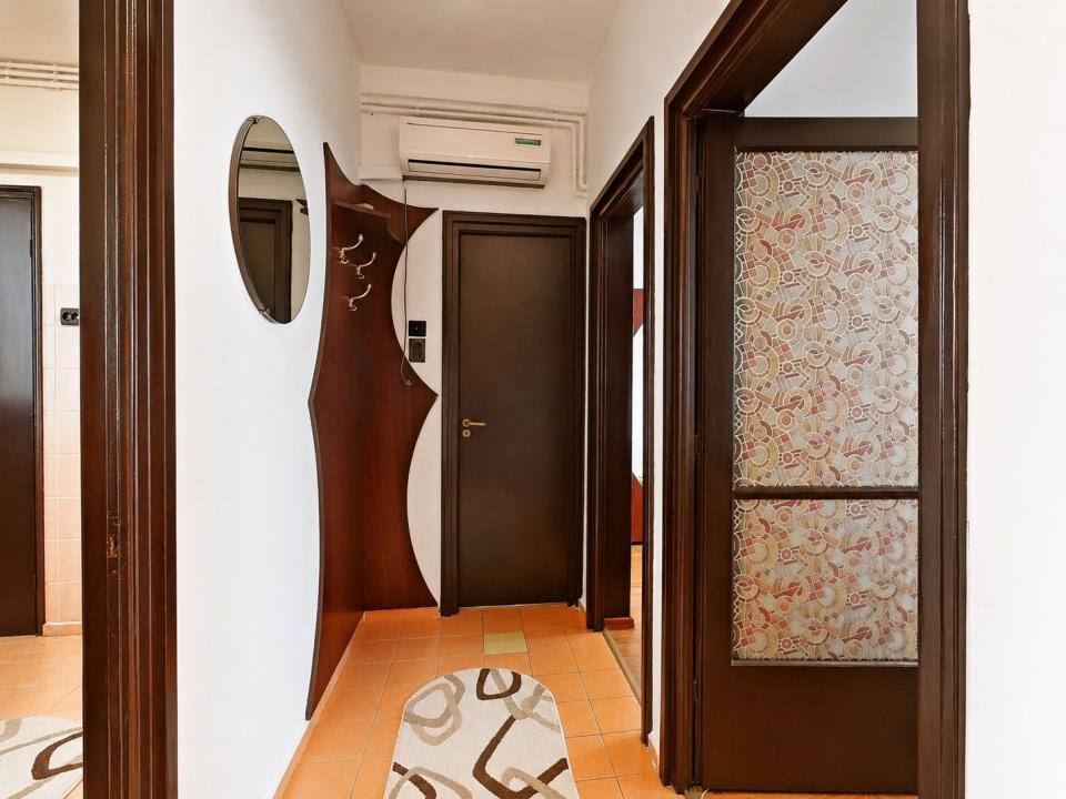 Vânzare apartament cu 2 camere, decomandat, mobilat și utilat - Bld. Griviței