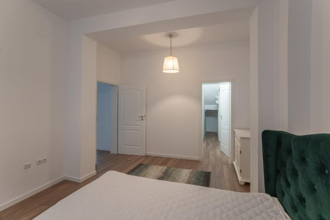 Apartament 3 camere și curte privată | Parcul Sub Arini