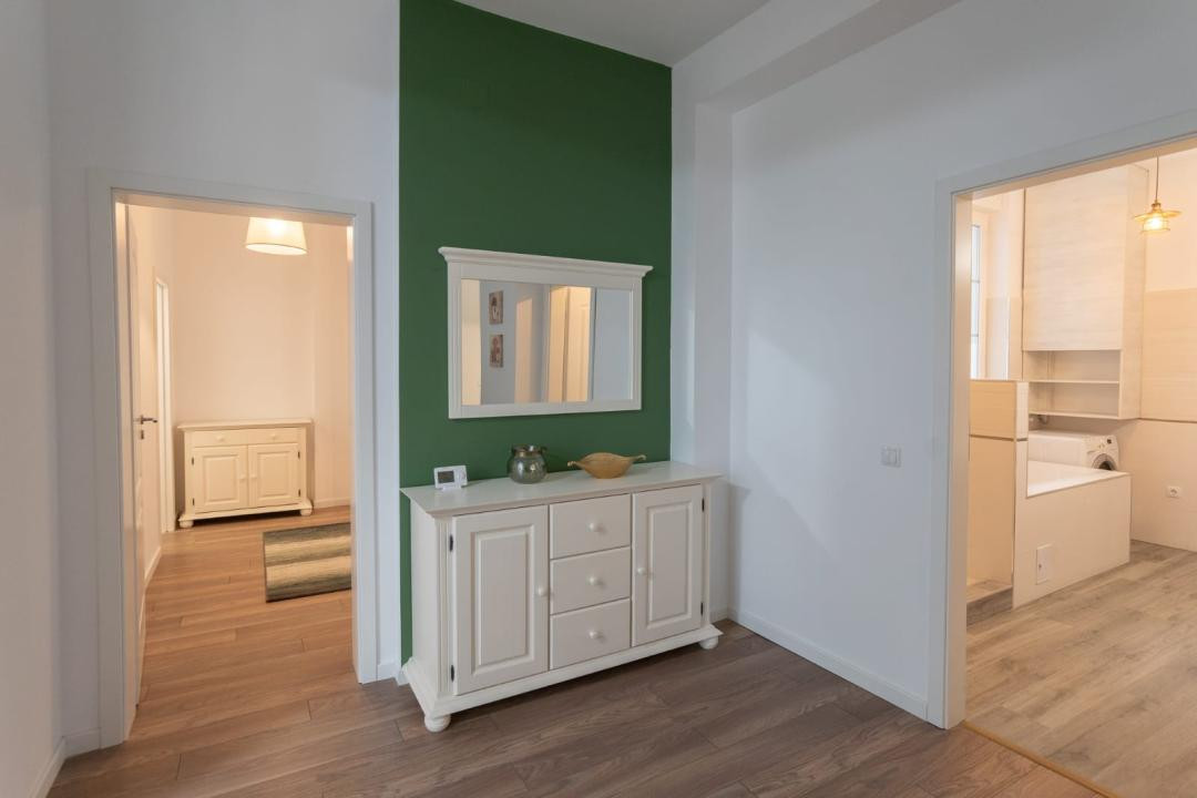 Apartament 3 camere și curte privată | Parcul Sub Arini