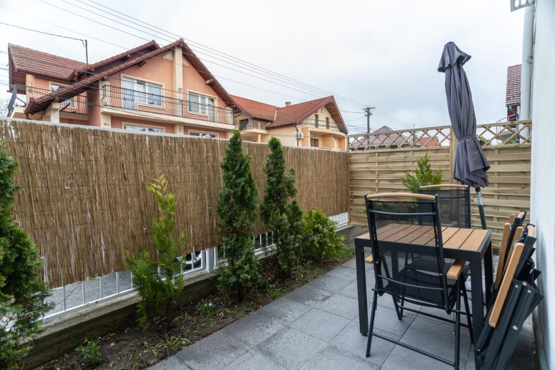 Apartament 3 camere și curte privată | Parcul Sub Arini