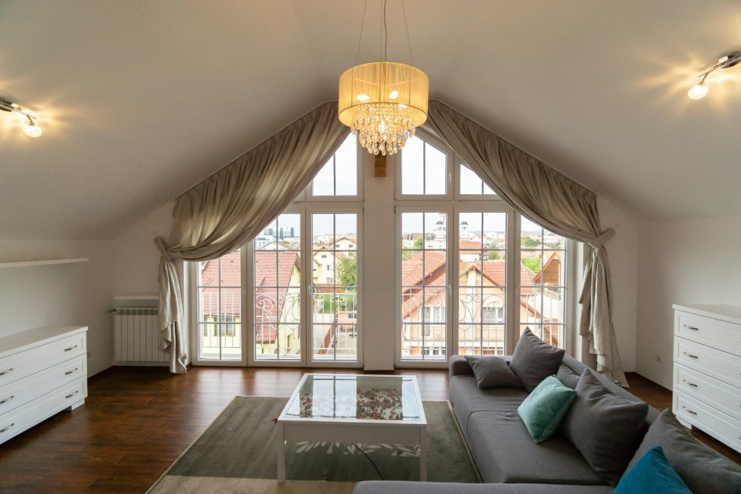 Penthouse exclusivist de închiriat în zona Parc Sub Arini