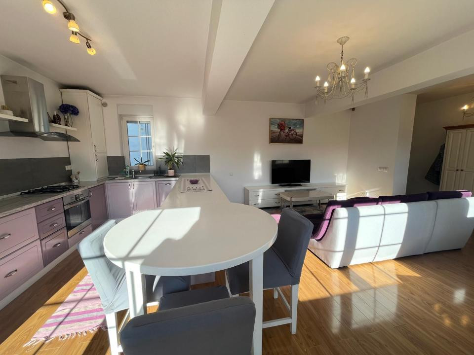 Apartament 3 camere Calea Dumbravii 