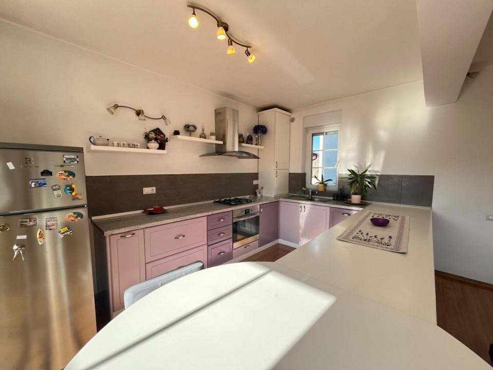 Apartament 3 camere Calea Dumbravii 